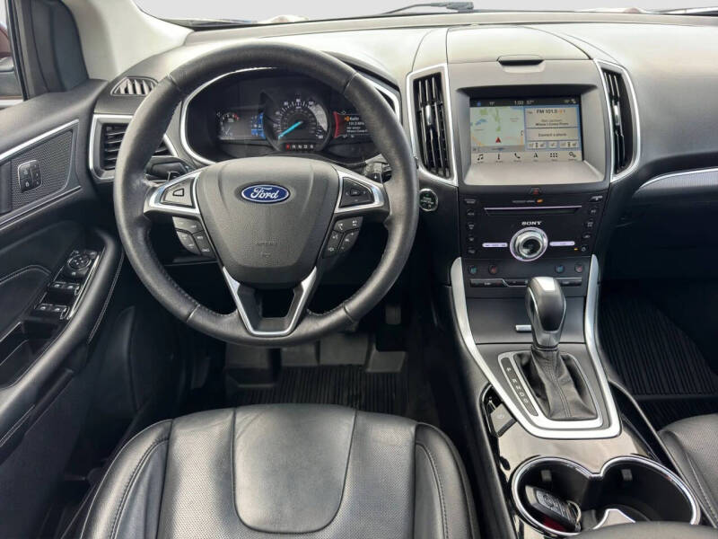 2018 Ford Edge Titanium
