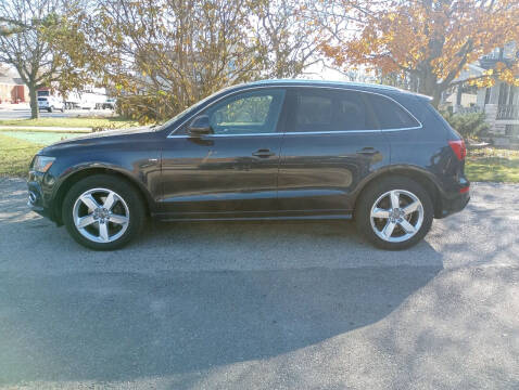 2012 Audi Q5 3.2 quattro Premium Plus