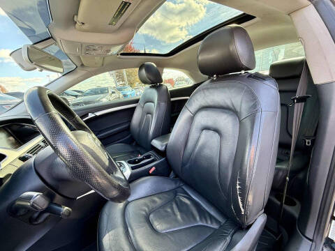 2010 Audi A5 2.0T quattro Premium Plus