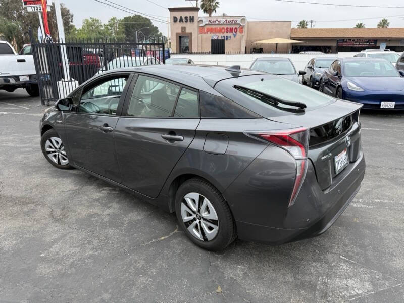 2017 Toyota Prius Two