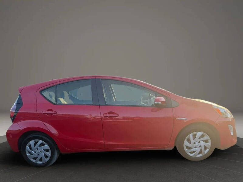 2015 Toyota Prius c