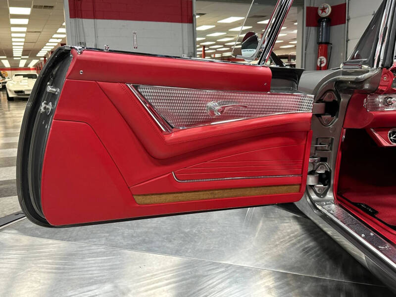 1956 Ford Thunderbird