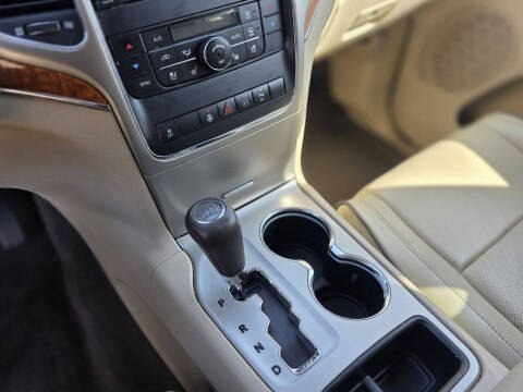 2011 Jeep Grand Cherokee Overland