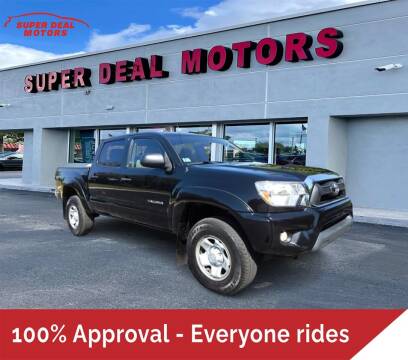 2015 Toyota Tacoma for sale at SUPER DEAL MOTORS in Hollywood FL