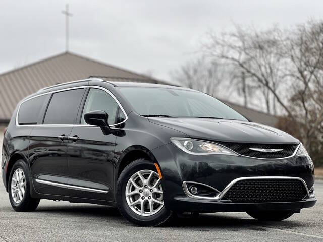 2020 Chrysler Pacifica Touring L