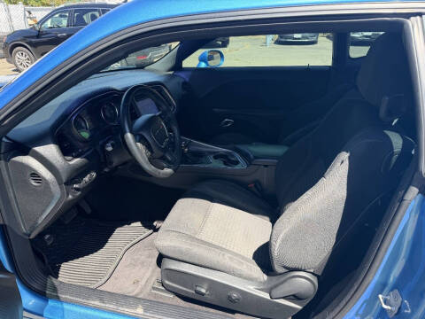 2019 Dodge Challenger SXT