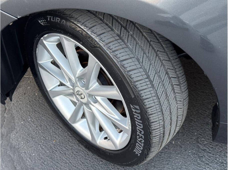 2012 Toyota Prius v