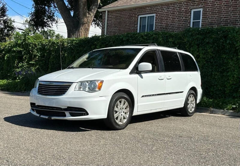 2015 Chrysler Town and Country for sale at Friends Auto Sales in Denver CO