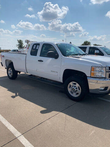 2012 Chevrolet Silverado 2500HD for sale at BARROW MOTORS in Campbell TX