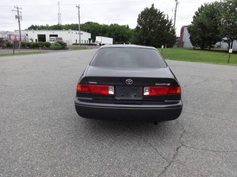 2000 Toyota Camry LE