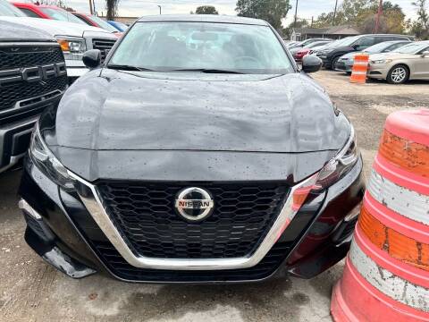 2020 Nissan Altima for sale at HOUSTON SKY AUTO SALES in Houston TX