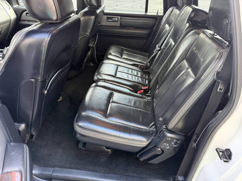 2017 Ford Expedition EL Platinum