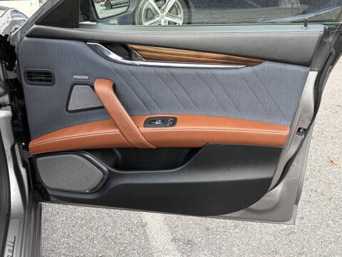 2017 Maserati Quattroporte S GranLusso