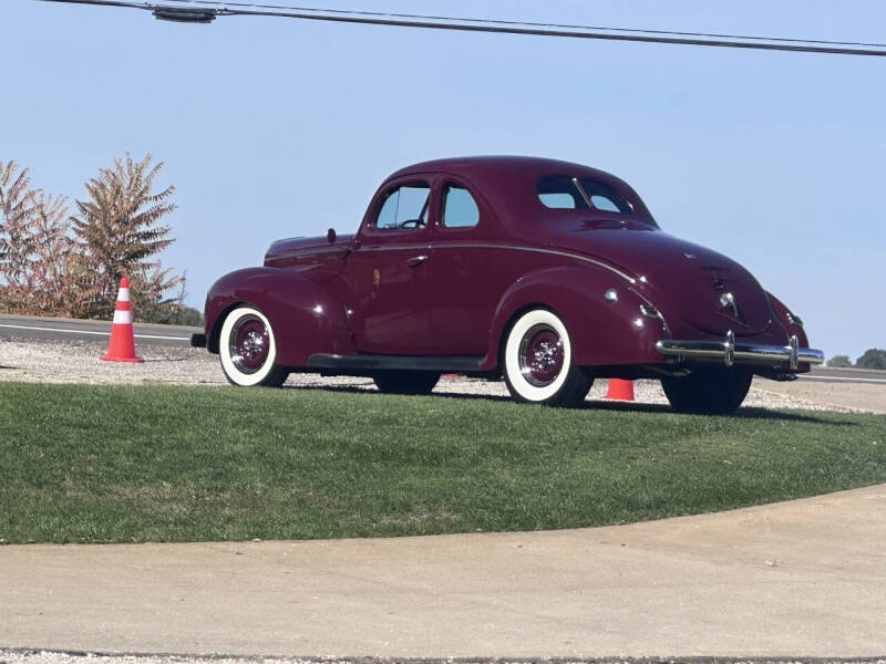 1940 Ford Deluxe