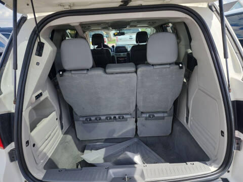 2012 Volkswagen Routan SEL