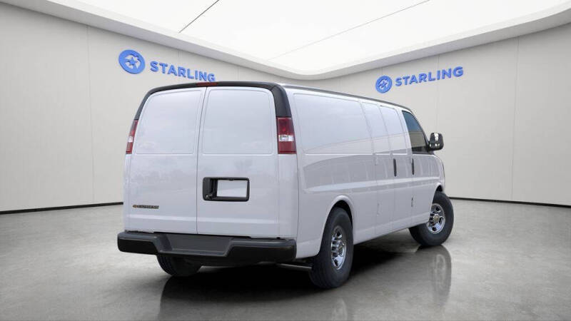 2026 Chevrolet Express 2500