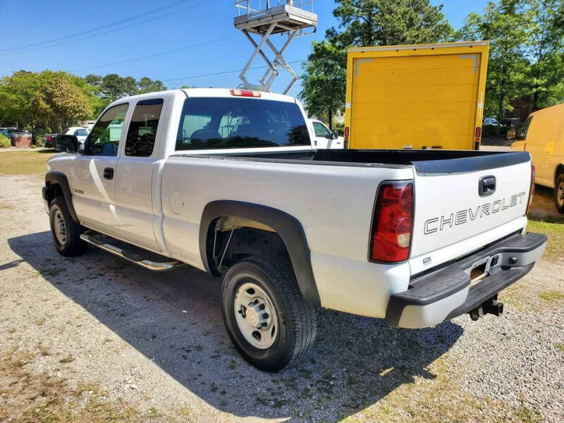 2006 Chevrolet Silverado 2500HD Work Truck