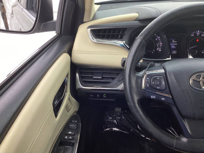 2013 Toyota Avalon XLE Touring