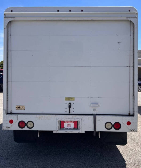 2014 Ford E-Series E-350 SD