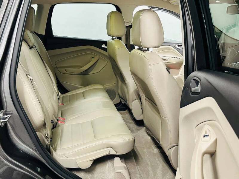 2016 Ford Escape Titanium