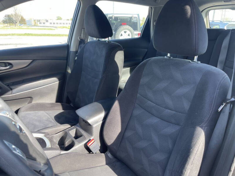 2014 Nissan Rogue S