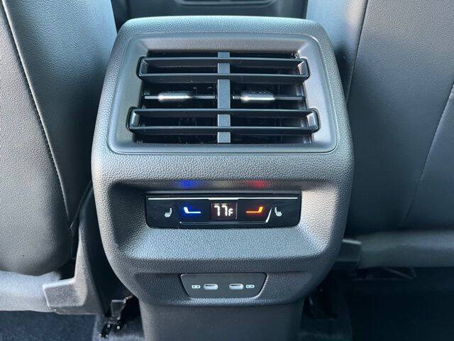 2025 Volkswagen Tiguan SEL R-Line 4Motion