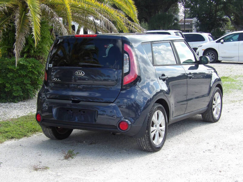 2016 Kia Soul +