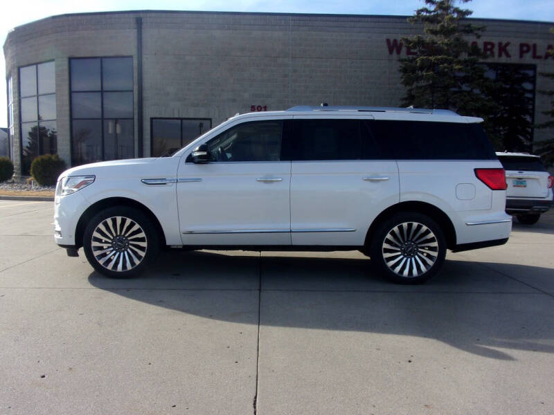 2019 Lincoln Navigator for sale at Elite Motors in Fargo ND