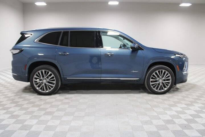 2025 Buick Enclave Avenir