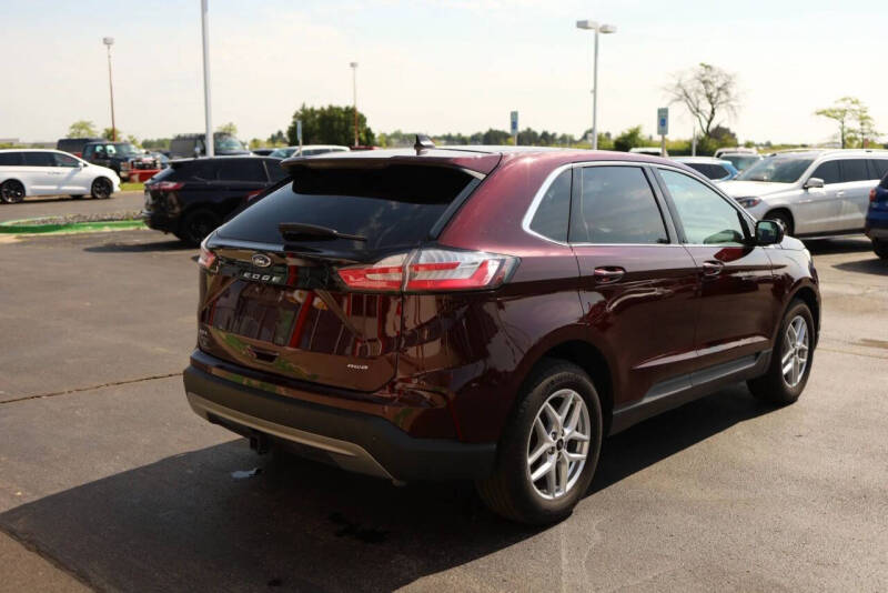 2024 Ford Edge