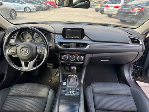 2016 Mazda MAZDA6 i Sport
