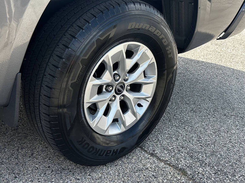 2024 Nissan Frontier