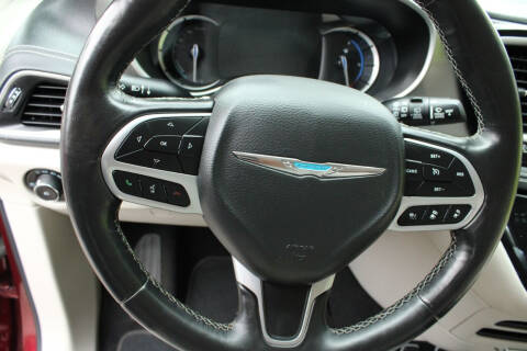 2021 Chrysler Pacifica Hybrid Touring L