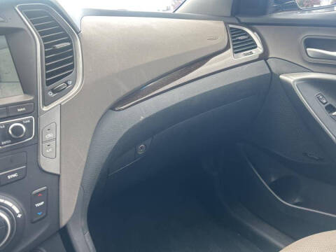 2017 Hyundai Santa Fe Sport 2.0T Ultimate