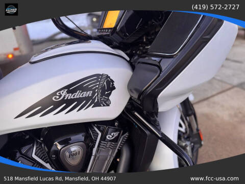 2021 Indian Challenger Dark Horse (Black S