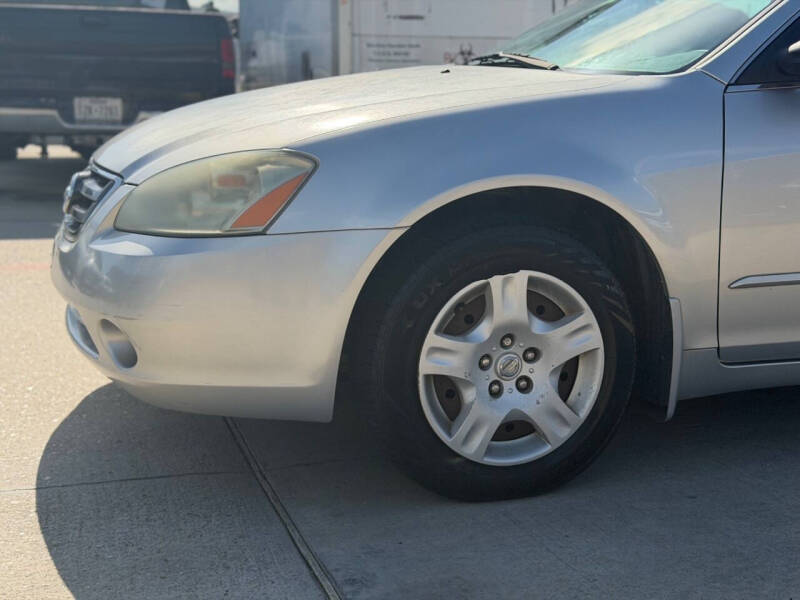 2003 Nissan Altima 2.5 S