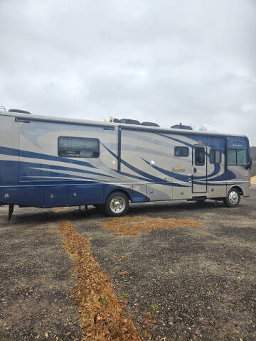 2008 Fleetwood RV Bounder 35E