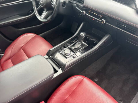 2023 Mazda Mazda3 Sedan 2.5 S Carbon Edition