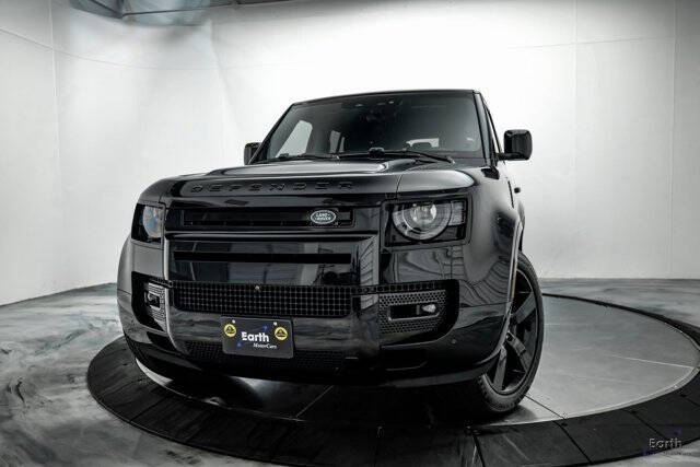 2024 Land Rover Defender 130 P400 X-Dynamic SE