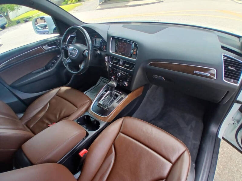 2017 Audi Q5 2.0T quattro Premium