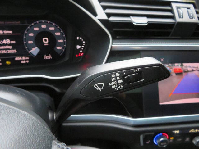 2021 Audi Q3 quattro Premium 40 TFSI