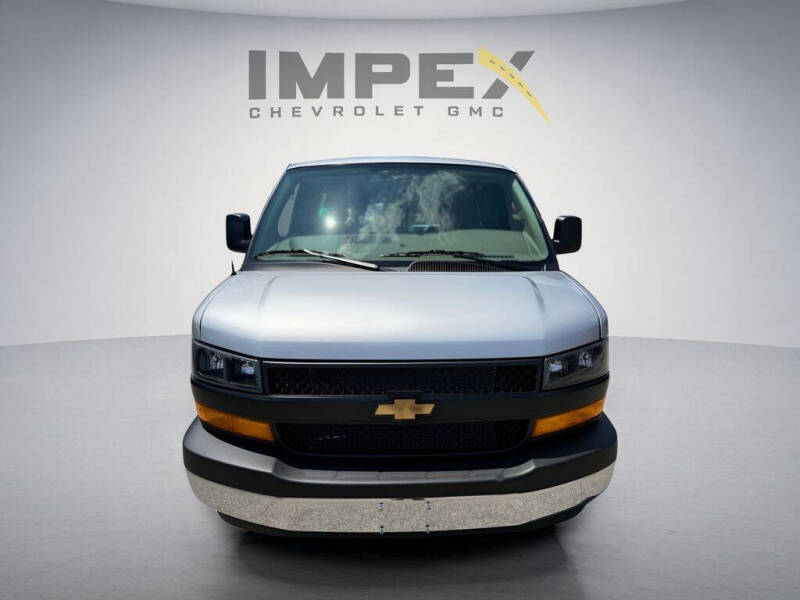 2026 Chevrolet Express 3500