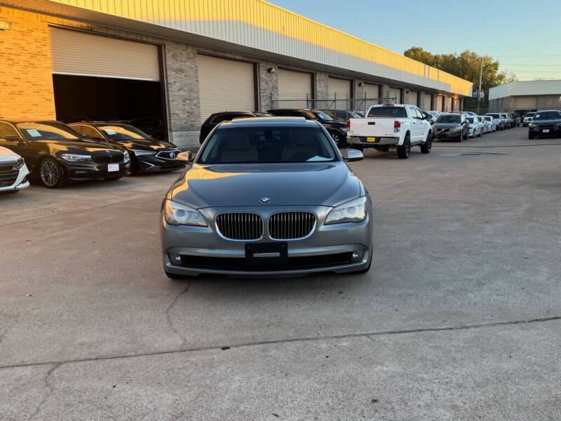 2011 BMW 7 Series 740i