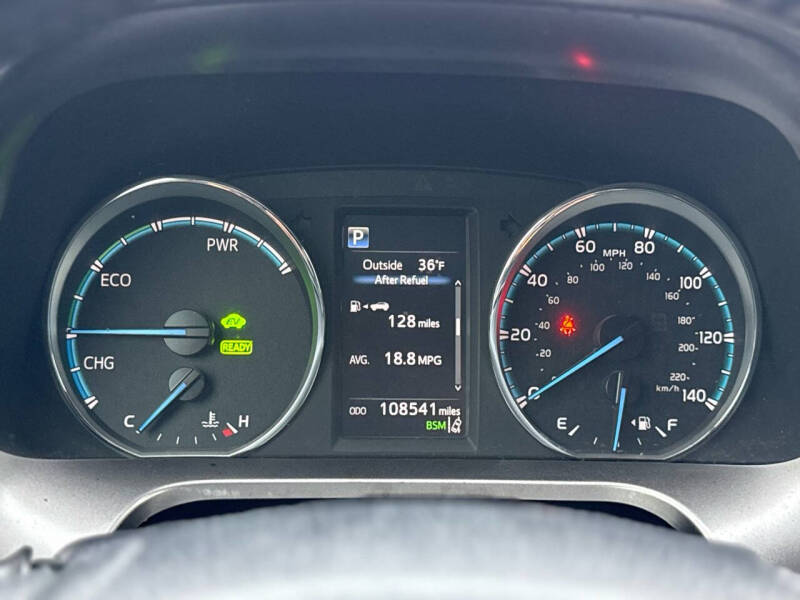 2018 Toyota RAV4 Hybrid SE