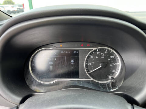 2019 Nissan Kicks SR