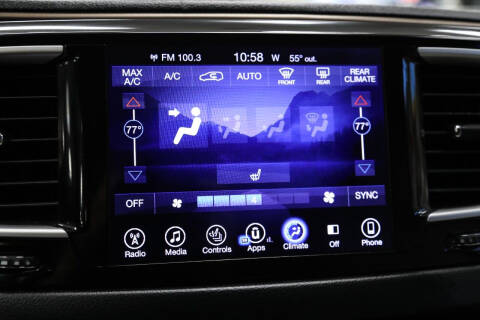 2017 Chrysler Pacifica Touring-L