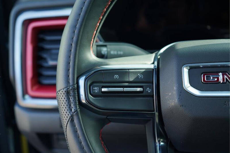 2024 GMC Canyon AT4X