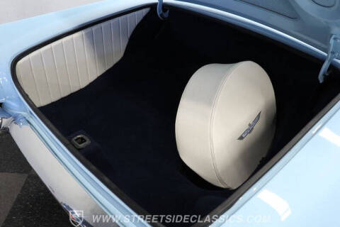 1957 Ford Thunderbird