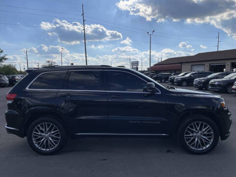 2017 Jeep Grand Cherokee Summit