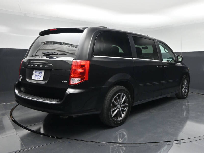 2016 Dodge Grand Caravan SXT Plus